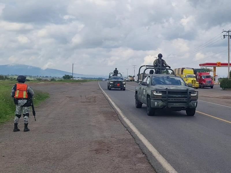 Fallecen 3 en balacera entre policías y civiles en Jalisco; hay 8 detenidos