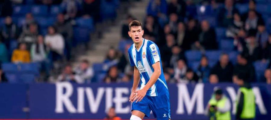 César Montes debuta con victoria en el Espanyol y Orbelín Pineda pierde con el AEK