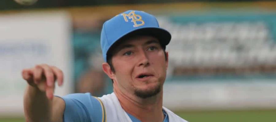 Erich Uelmen llega a Filis y Zach Davies a Diamonbacks de Arizona