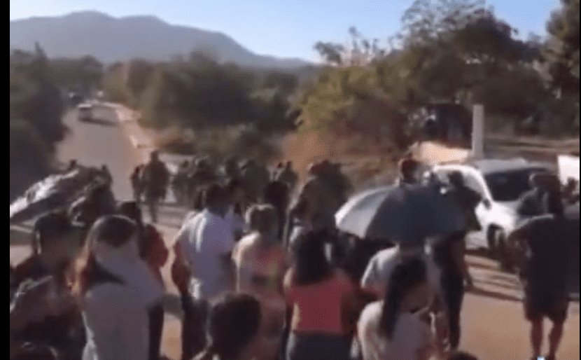 Entre aplausos y tras captura de “El Ratón”, Ejército se retira de sindicatura Jesús María