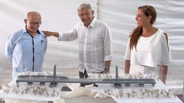 Supervisa AMLO tramo 5 del Tren Maya, parque y nuevo aeropuerto en Q. Roo