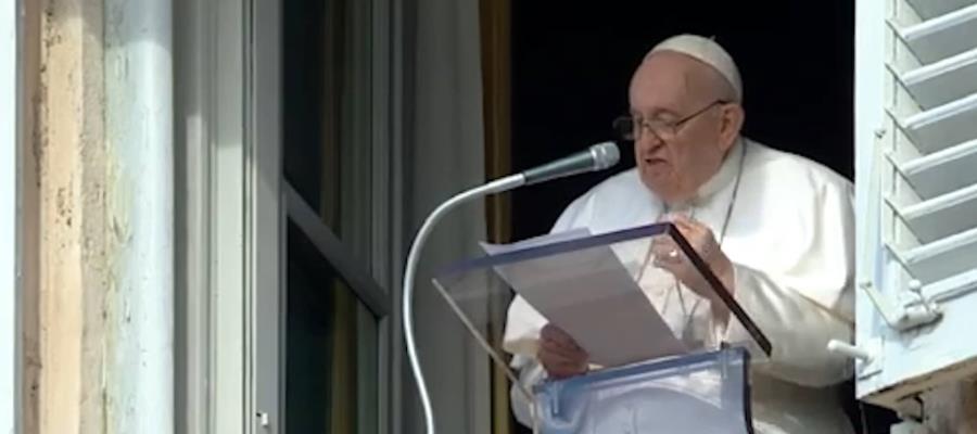 Lamenta Papa quema de iglesia en Myanmar Lamenta Papa quema de iglesia en Myanmar