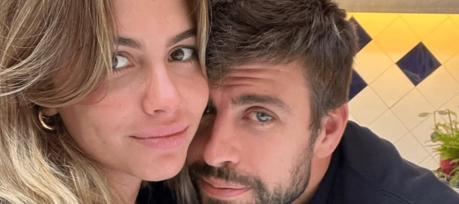 Piqué presume a Clara Chía con una selfie que confirma su relación 