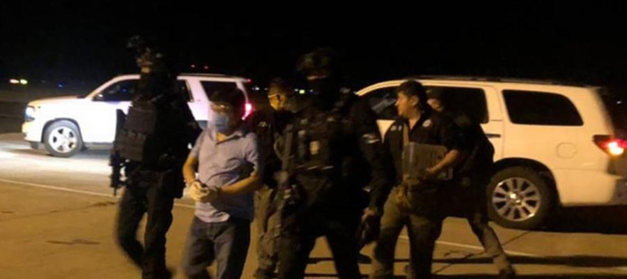 Trasladan a Mario Marín, exgobernador de Puebla, y a Succar Kuri a penales federales Trasladan a Mario Marín, exgobernador de Puebla, y a Succar Kuri a penales federales