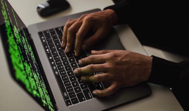 Denuncia Gobierno de México ante FGR “hackeo” de datos de periodistas