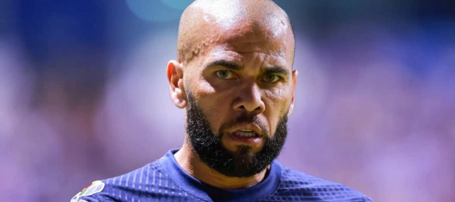 Dos testigos aseguran que Dani Alves se les insinuó antes que a la víctima