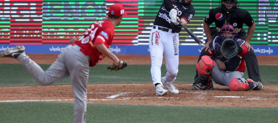 México sella su pase a semifinales de Serie del Caribe tras derrotar a Panamá 2-1