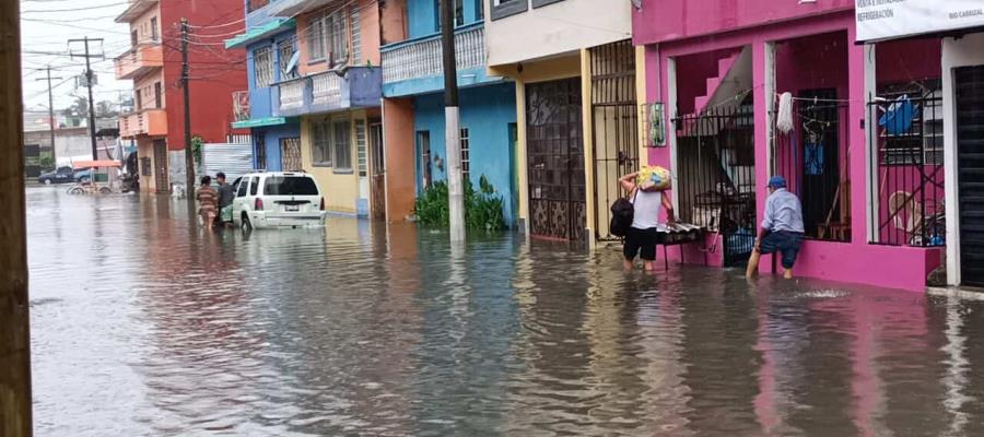 Falla eléctrica en cárcamo provoca anegaciones en calles de Casa Blanca