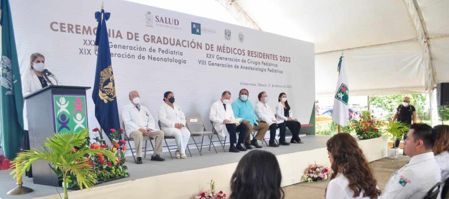 Gana Tabasco 24 nuevos especialistas para el Hospital del Niño