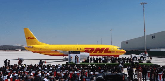 Aterriza en el AIFA primer vuelo de carga de la empresa DHL…y anuncia más inversión para México