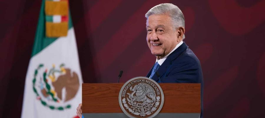 Advierte AMLO más concentraciones en el Zócalo si conservadores vuelven a convocar a manifestaciones