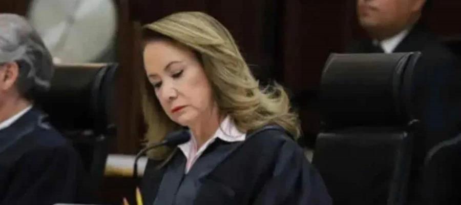 Suspenden amparo de ministra Esquivel contra la UNAM Suspenden amparo de ministra Esquivel contra la UNAM