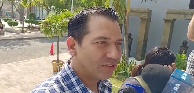 Por “asuntito personal” Miguel Vélez no asistirá a concentración de AMLO en la CDMX