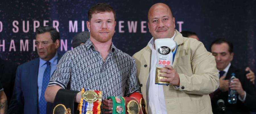 ¡Es oficial! Canelo peleará en el Estadio Akron contra John Ryder