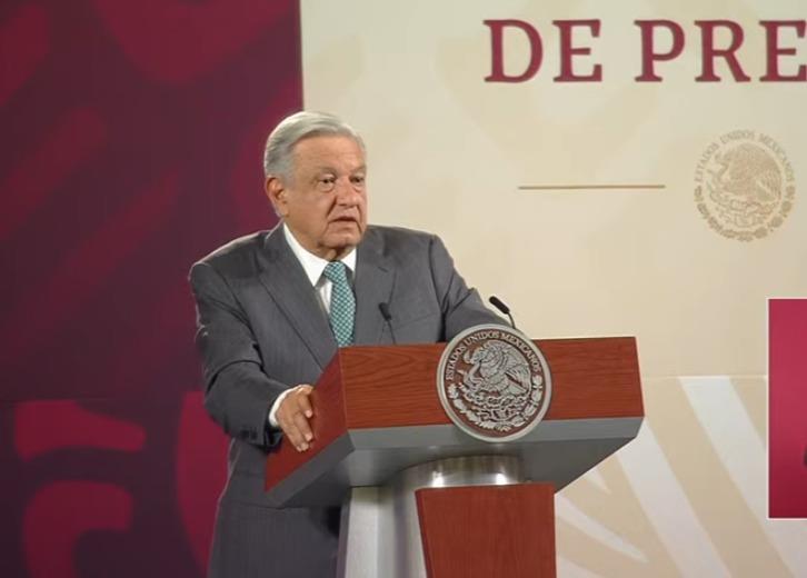 “Me cepilló la ministra”: AMLO tras mofarse de encuesta de El Financiero
