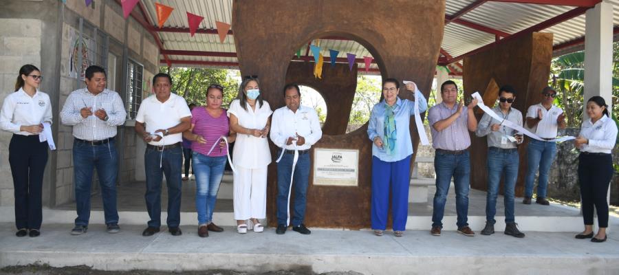 Compromete Nuris López que en breve se inaugurará planta recicladora en Jalpa