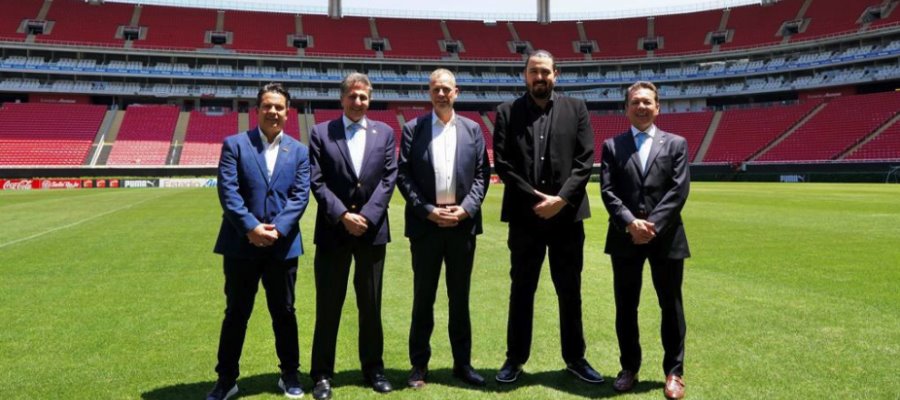 Delegación de FIFA visita el Estadio Akron para coordinar avances para el Mundial de 2026