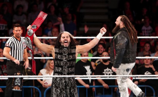 UFC y WWE se vuelven empresas hermanas