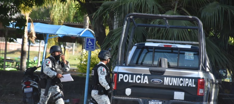 Masacre en balneario de Cortazar, Guanajuato fue un ajuste de cuentas: gobernador Masacre en balneario de Cortazar, Guanajuato fue un ajuste de cuentas: gobernador