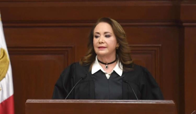 Ministra Esquivel presenta nuevas pruebas a su favor; no renunciará a la SCJN, dicen abogados