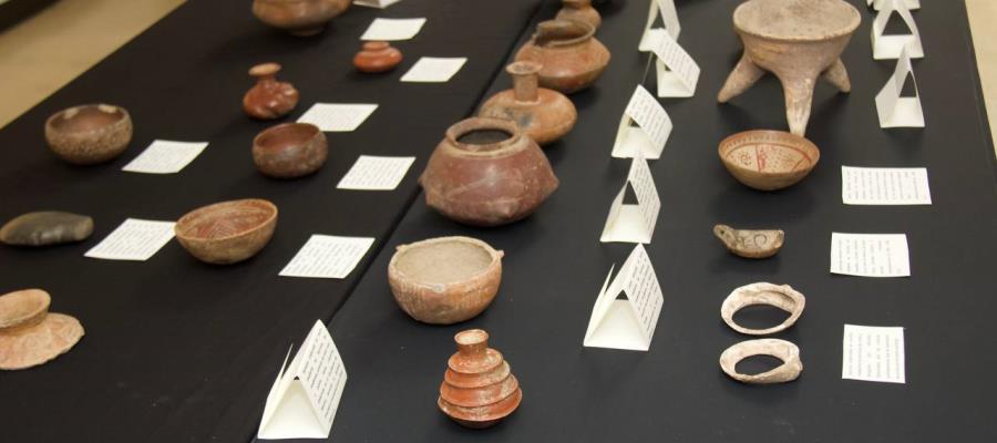 Entregan en San Diego piezas prehispánicas al Consulado Mexicano