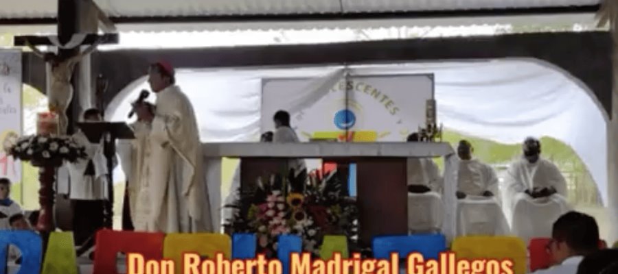 El Papa le jugó broma cuando lo nombró Obispo de Tuxpan, ventila Monseñor Roberto Madrigal