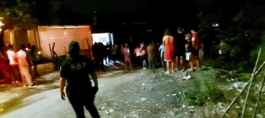 Policía ebrio dispara al aire y hiere a niña en Chiapas Policía ebrio dispara al aire y hiere a niña en Chiapas