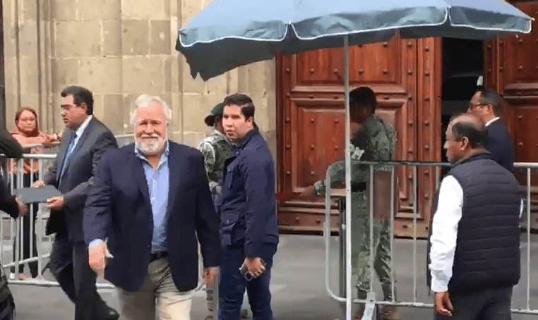 Evita Encinas hablar sobre espionaje hacia su persona tras reunión con AMLO Evita Encinas hablar sobre espionaje hacia su persona tras reunión con AMLO