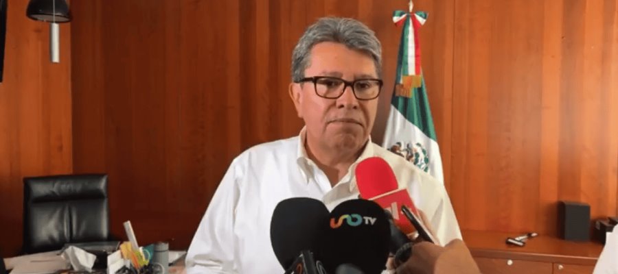 Monreal dejará el Senado el viernes 16 de junio; ayer inició la mudanza