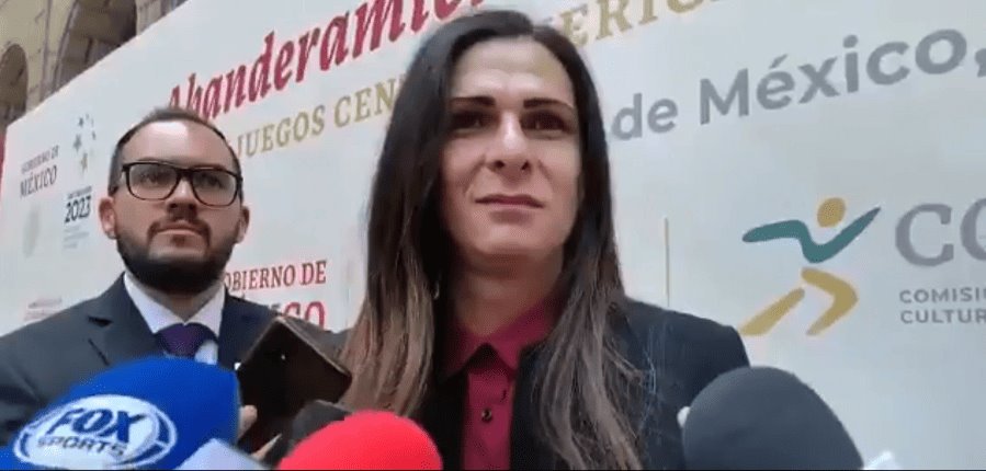 Ana Guevara dice no arrepentirse de comentarios hacia nadadoras