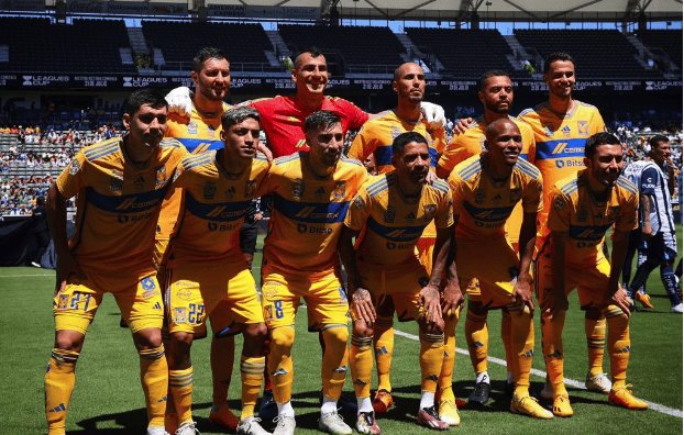 Tigres gana el Campeón de Campeones al vencer a Pachuca 2-1