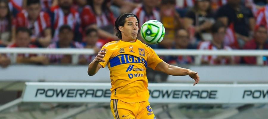 ¡No volverá al Betis! Tigres compra a Diego Lainez y lo firma por 4 años