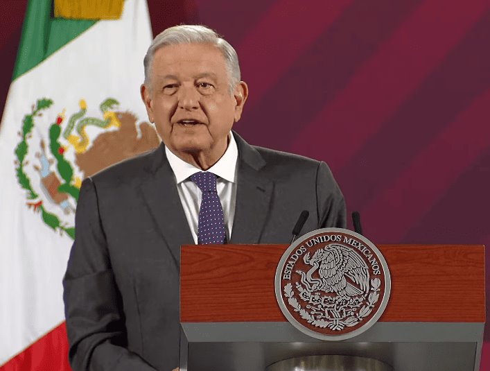 Recuerda AMLO que uno de sus hermanos estuvo en prisión y a su madre le permitían quedarse a dormir con él