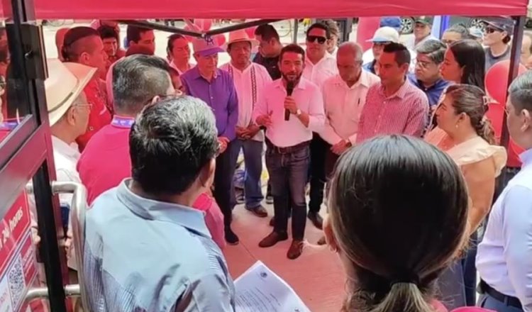 Celebran apertura del primer OXXO en Jonuta