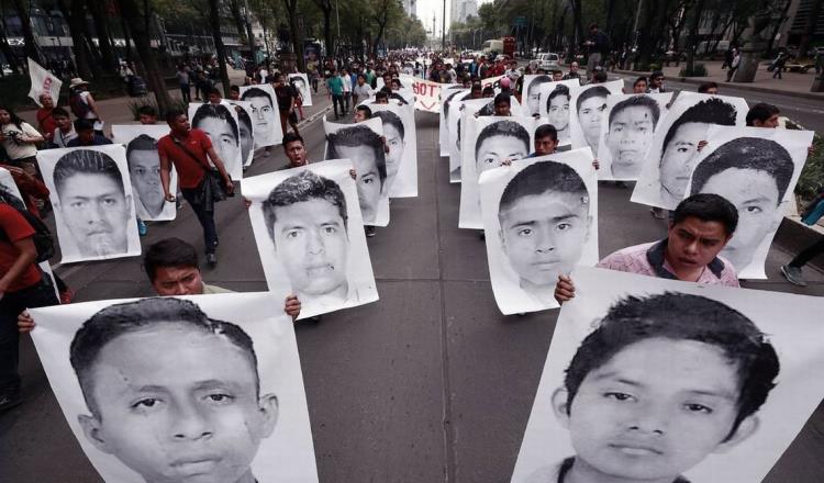 Revela NYT colusión entre autoridades y criminales en desaparición de los 43 normalistas de Ayotzinapa