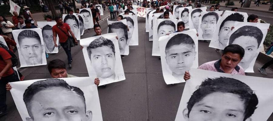 Revela NYT colusión entre autoridades y criminales en desaparición de los 43 normalistas de Ayotzinapa