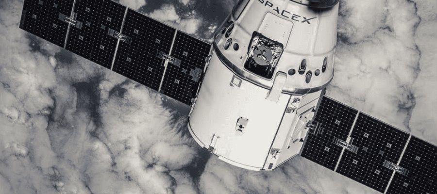 Satélite de SpaceX se desintegra sobre Puerto Rico lanzando basura espacial