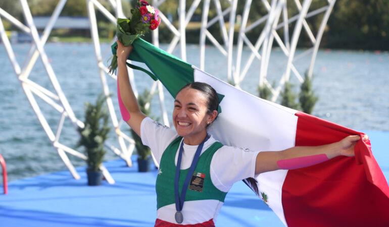 Mexicana Kenia Lechuga gana medalla de plata en Campeonato Mundial de Remo en Serbia Mexicana Kenia Lechuga gana medalla de plata en Campeonato Mundial de Remo en Serbia