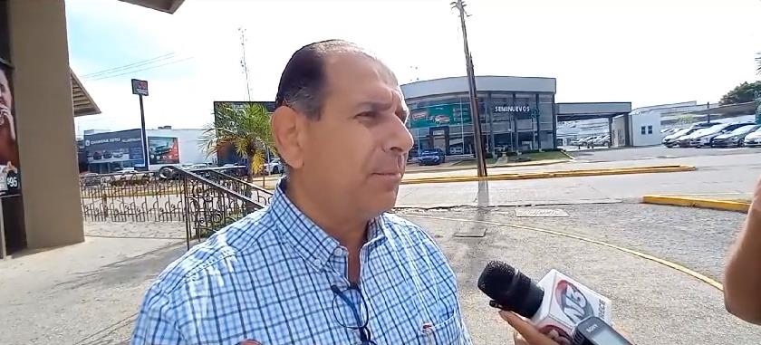 Canacar se deslinda de chofer al que mando de la PEC ‘facilita’ circulación en Villahermosa