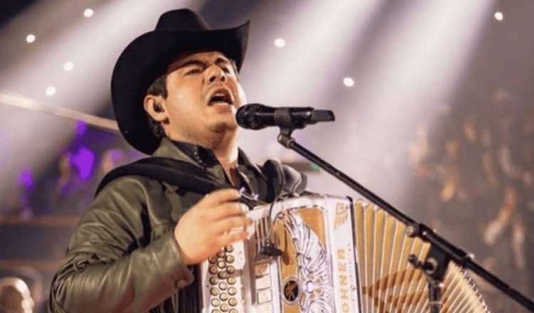 Alfredo Olivas abre nueva zona preferente para concierto en Villahermosa