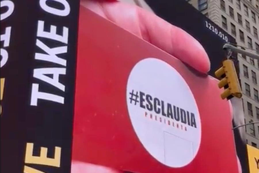 Exoperador de Ebrard se adjudica publicidad de Sheinbaum en Time Square