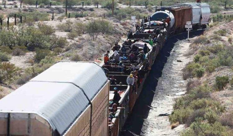 En 2 semanas, México intercepta a más de 27 mil migrantes en trenes