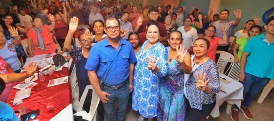 Movimiento de AMLO lleva rumbo firme: Mónica Fernández tras reunión con simpatizantes de Macuspana