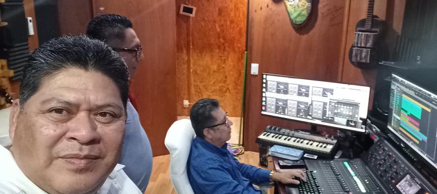 Tabasqueño Román de la Cruz lanza el tema Vamo a pasia por Villahermosa Tabasqueño Román de la Cruz lanza el tema Vamo a pasia por Villahermosa