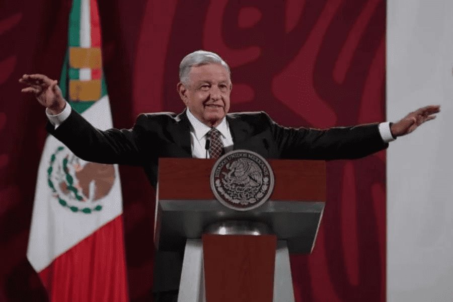 Anuncia AMLO plan para presentar en febrero iniciativas sobre Poder Judicial y reforma electoral