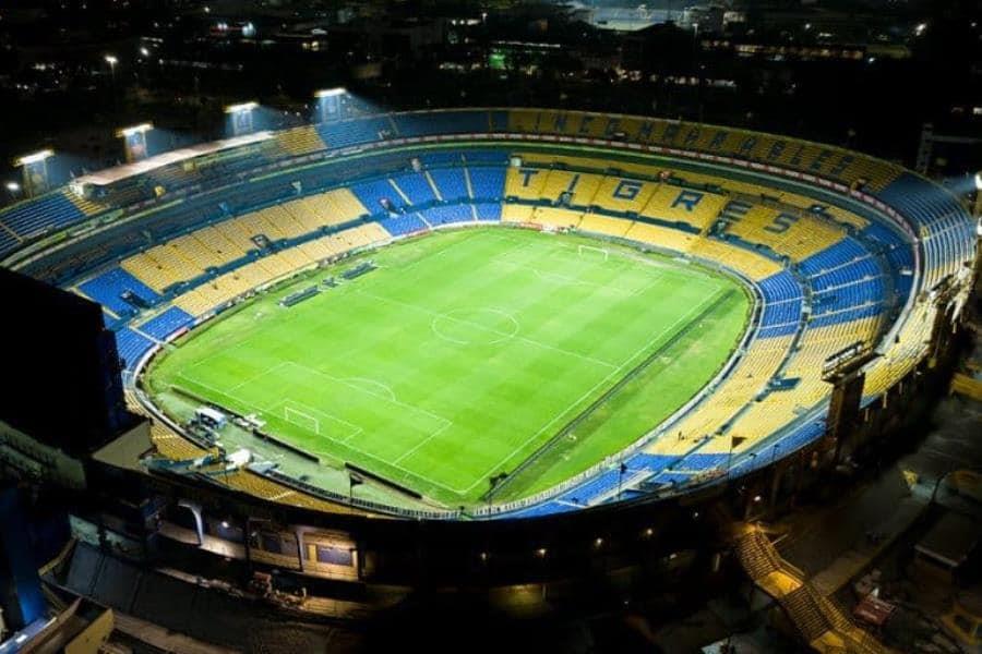 Estadio de Tigres va: Samuel García