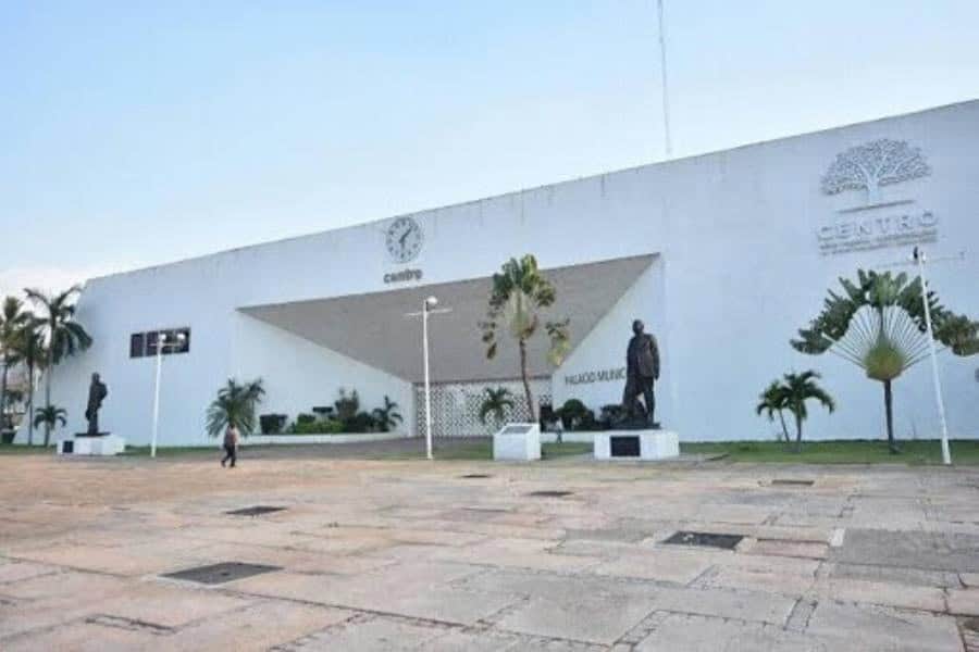 Realizan cambios de funcionarios en el Ayuntamiento de Centro
