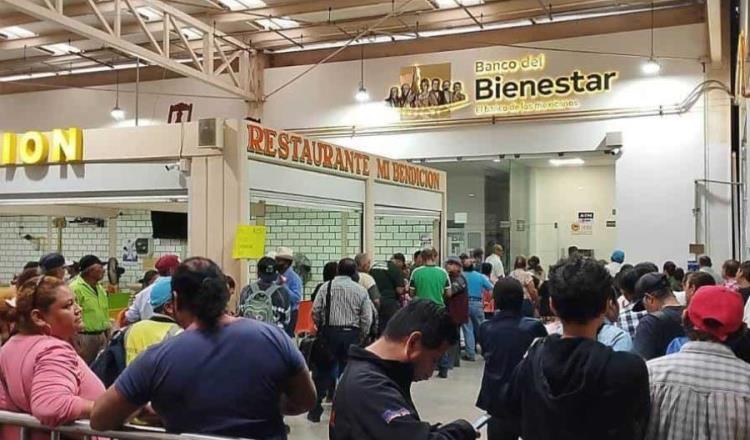 Persisten deficiencias en sucursales del Banco de Bienestar para pago de apoyos