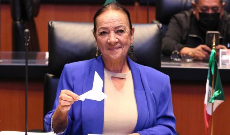 “No se hagan pende…”: Lucía Trasviña en Senado por pedir minuto de silencio por candidatos asesinados