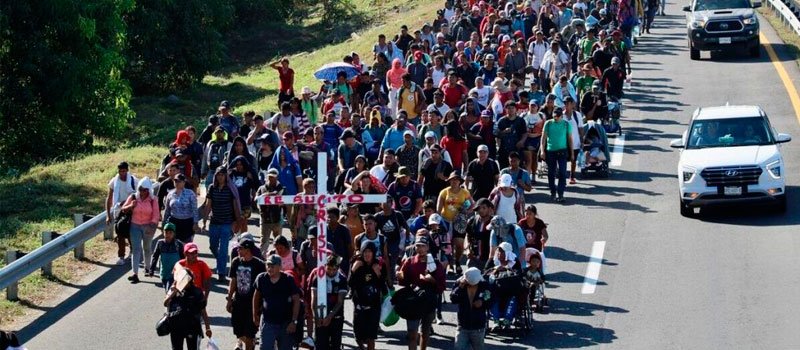 En Chiapas caravana migrante rechaza programa